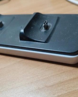 caricatore ps5 per due controller 