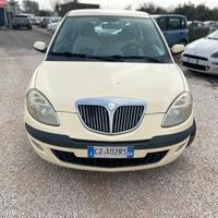 Lancia Ypsilon 1.2 Oro NEOPATENTATI 120.000 Km !!