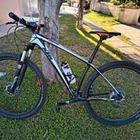 KTM Aera Pro