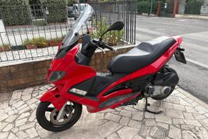 Scooter Gilera 300