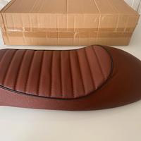 Sella cafe racer universale