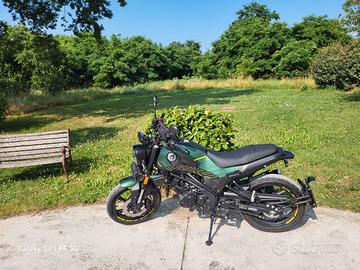 moto Leoncino 125 