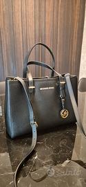 Borsa Michael Kors mod. Jet Set Travel Medium