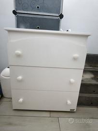 FASCIATOIO CON CASSETTIERA 