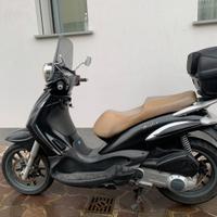 Piaggio Beverly 300 Tourer – anno 2010