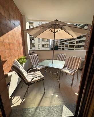 Set Tavolo e Sedie da Giardino / Terrazzo con Foro