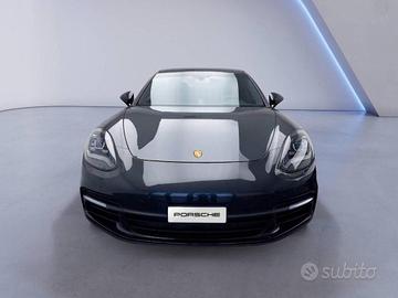Porsche Panamera Sport Turismo 2.9 4 10 years Edit