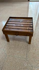 Porta vivande e tablet fatto a mano in legno