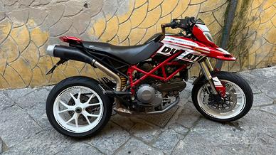 Hypermotard 796 2010