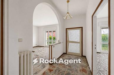Appartamento di 117 m² con 3 locali e box auto a G