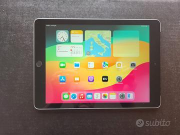 Apple iPad 6 Generazione 9.7" 128GB Wi-Fi Tablet