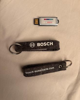 Chiavetta usb e porta chiavi bosh