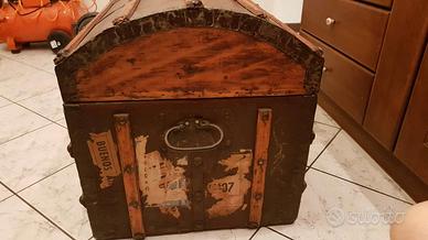 baule forziere arrotondato