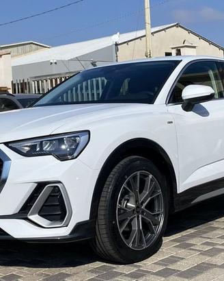 Audi Q3 SPB S Line esterno 2.0 TDI 150CV S-Tr...