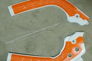 PARATELAI per KTM e HUSQVARNA BIANCO/ARACIONE