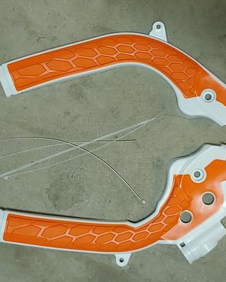 PARATELAI per KTM e HUSQVARNA BIANCO/ARACIONE