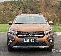 Abbiamo ricambi per dacia sandero