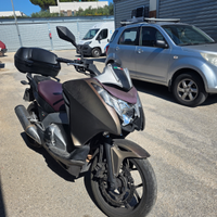 Honda integra 700