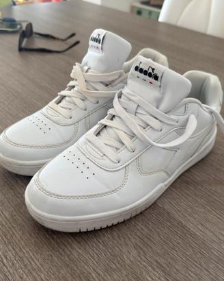 Scarpe da ginnastica