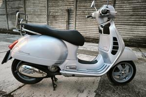 Vespa GTS 250 del 2005 con 41.000 km