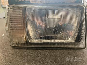 Faro anteriore destro Lancia Delta 1991 bianco