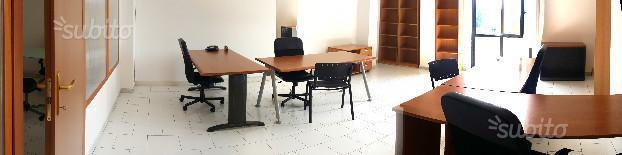 Locale arredato incluso posti auto