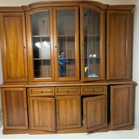 Credenza e tavolo allungabile in noce