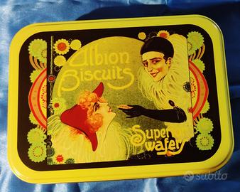 RIPRODUZIONE DI SCATOLA IN LATTA CON LOGO VINTAGE