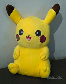 Peluche Pikachu