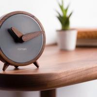 Orologio Atomo di Nomon da tavolo