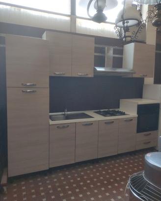 Cucina tre metri