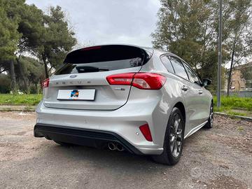 Ford Focus 1.0 EcoBoost Hybrid 125 CV 5p. ST-Line 