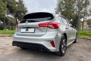 Ford Focus 1.0 EcoBoost Hybrid 125 CV 5p. ST-Line 