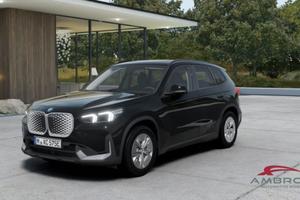 BMW iX1 eDrive20 Premium Package