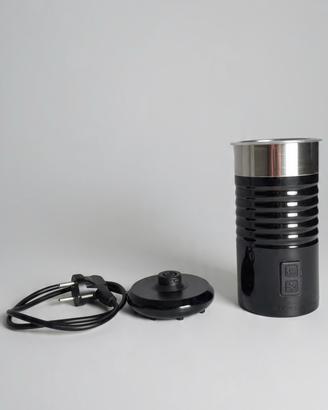 Montalatte elettrico automatico nero e acciaio