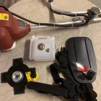 Decespugliatore a motore