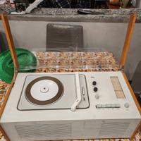 giradischi radio Braun vintage 