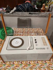 giradischi radio Braun vintage 