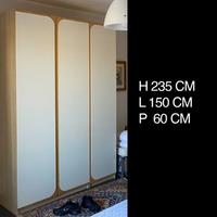 Armadio 3 ante con cassettiera – H 235 L 150 P 60