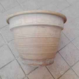 Vaso terracotta rotondo beige con foro drenaggio
