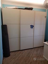 Armadio a scrigno 3 ante Mondo Convenienza 