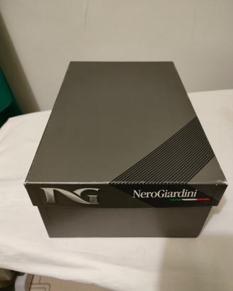 Scarpe Nero Giardini taglia 37