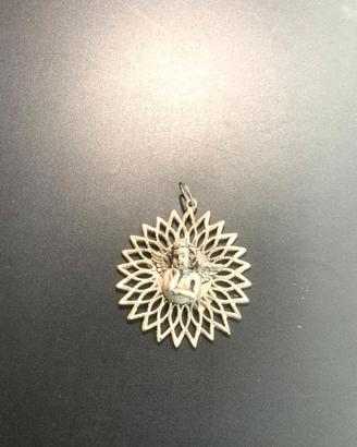 Medaglione bagnato in argento