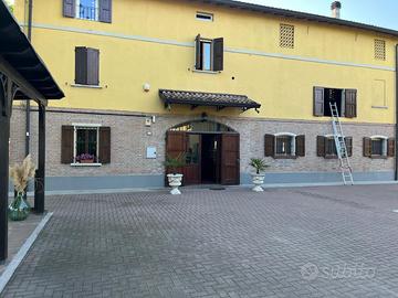 SAN MAURIZIO/GAVASSA Rustico ristrutturato mq 600