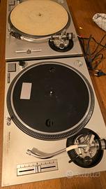 Coppia di giradischii Technics SL-1200