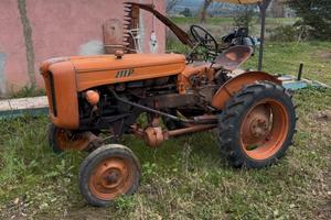 La Piccola - Trattore Fiat 211 R