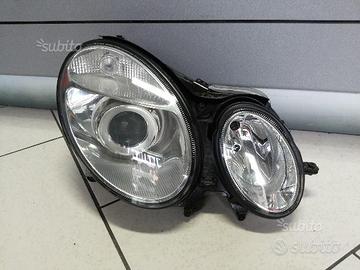 Faro dx mecedes classe e 211 originale
