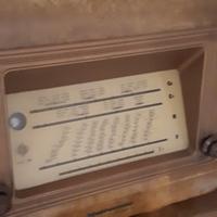 vecchia radio 