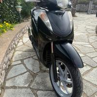 Sh 300