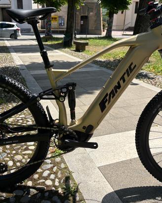 822. Ridge Sport E-Bike Bosch CX Gen 5
